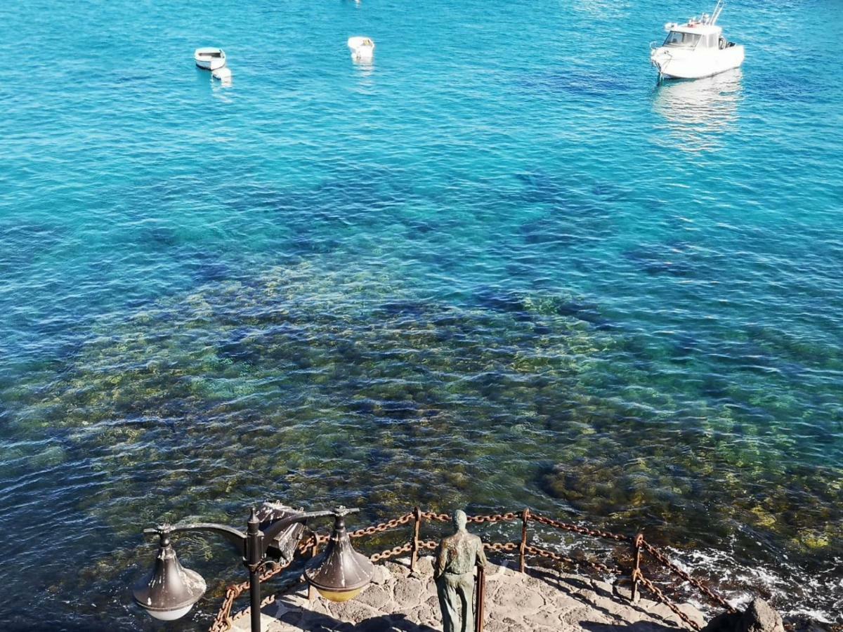 El Faro Playa Blanca (Lanzarote) Exterior foto